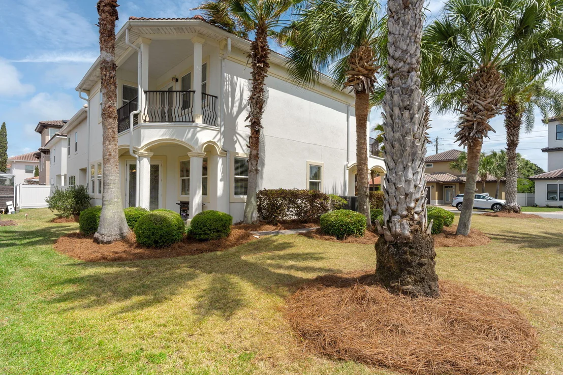 Photo of 4691 Amhurst Circle