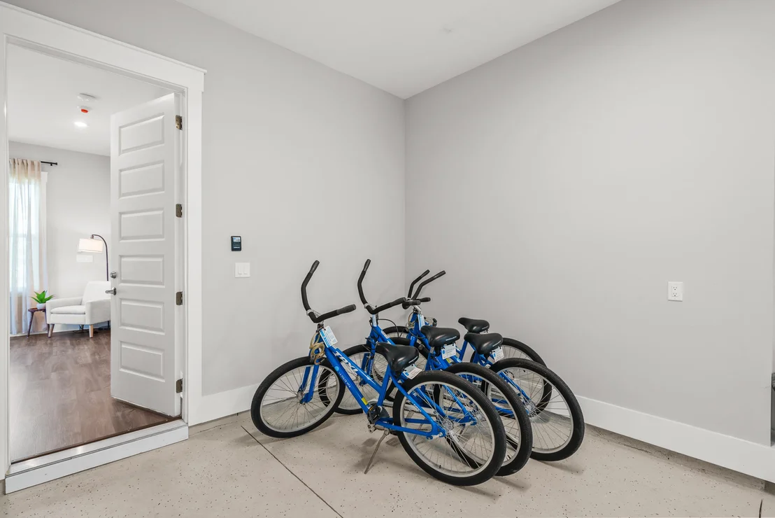 Photo of 28 W Queen Palm Drive