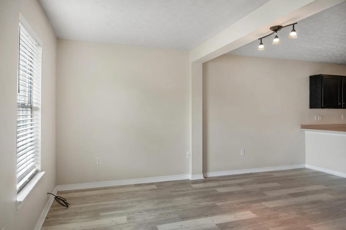 Photo of 1803 Pointed Leaf Lane