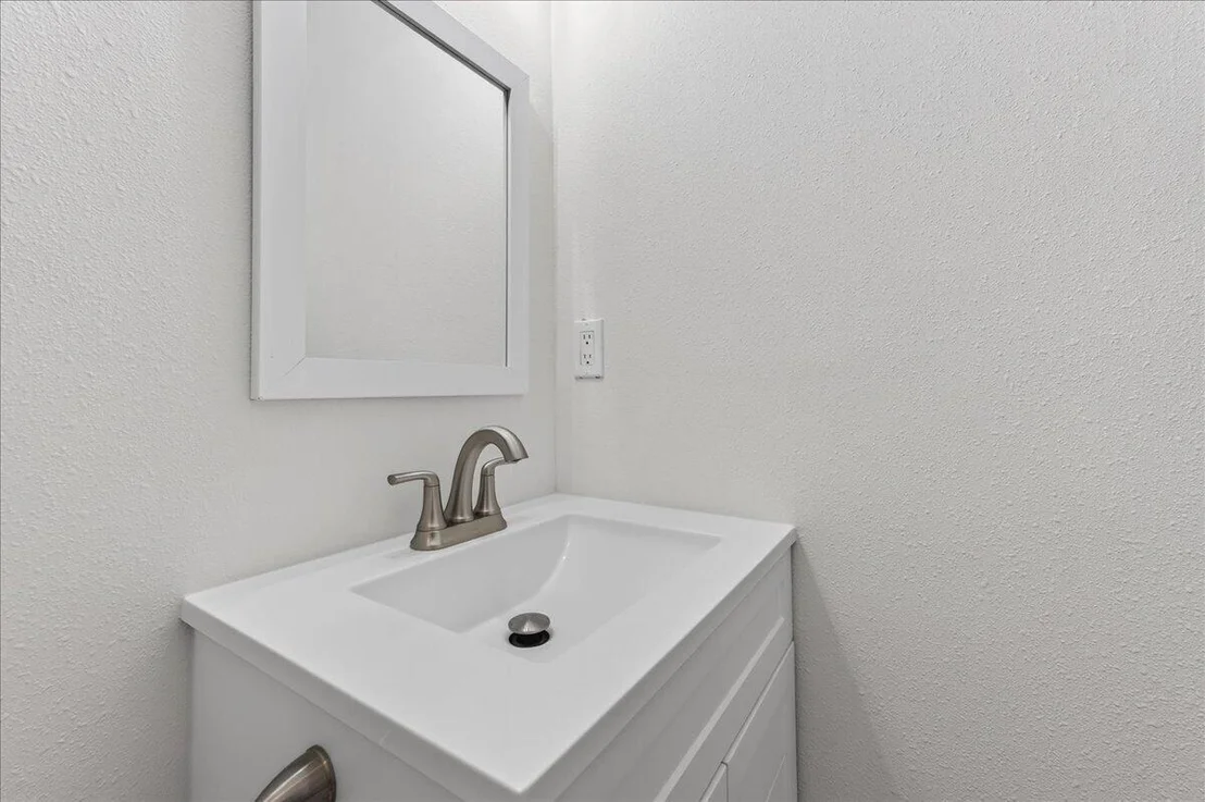 Photo of 1102 Quail Circle