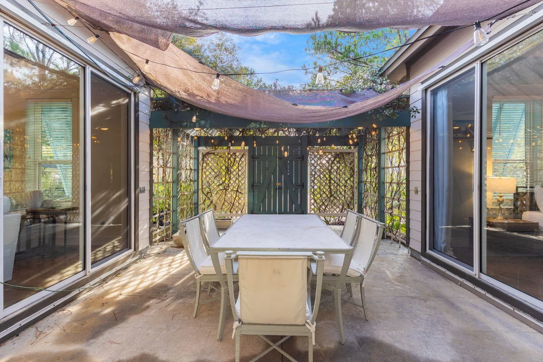 Photo of 714 Allen Loop Drive