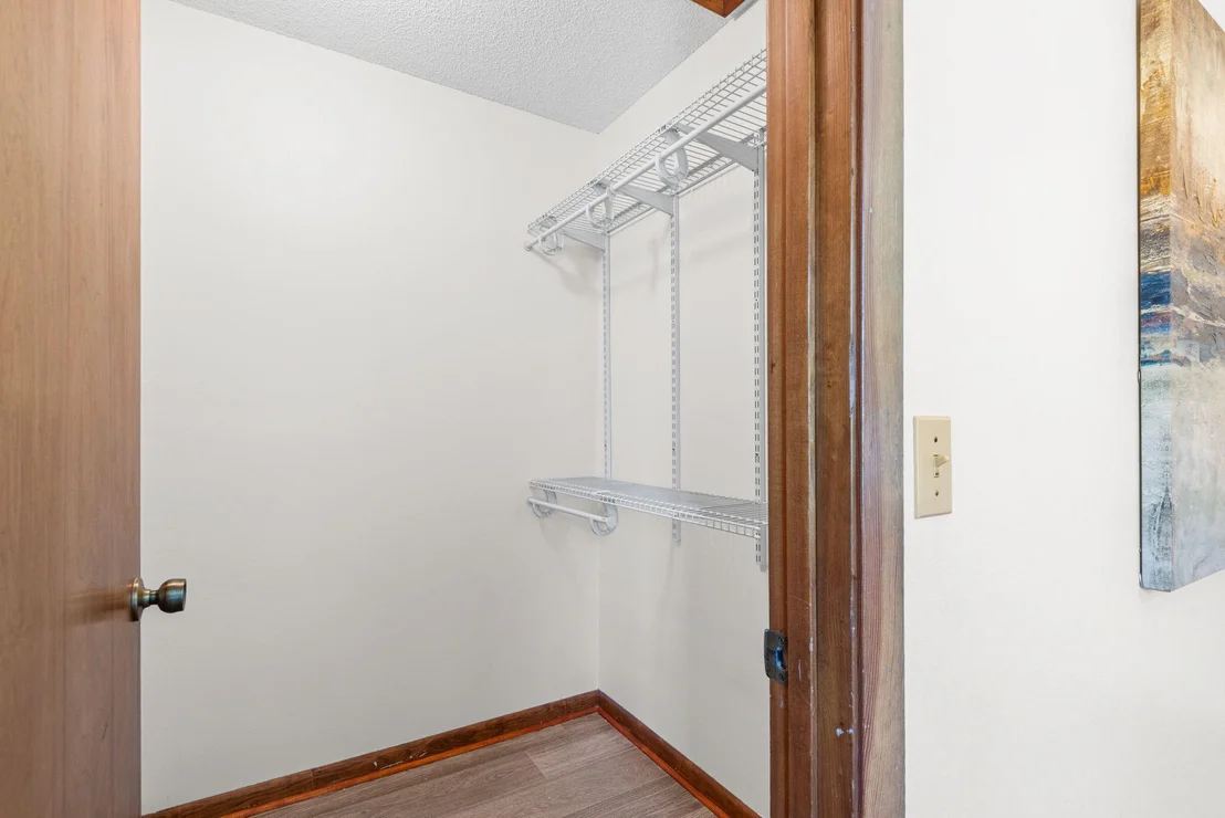 Photo of 115 Cedar Ridge Way