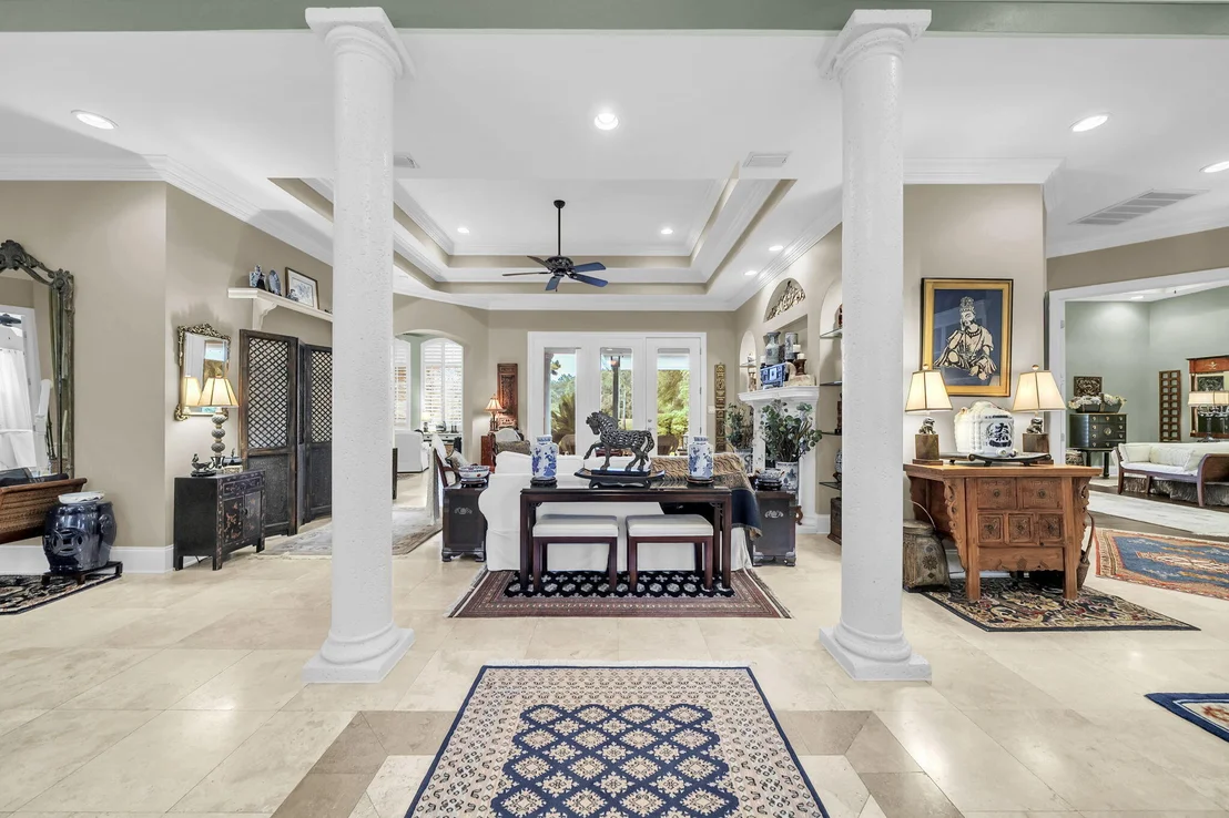 Photo of 4470 Stonebridge Road