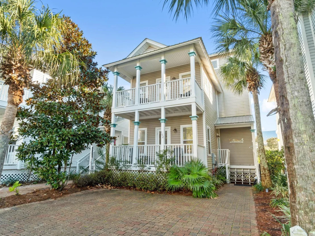 Photo of 162 Emerald Dune Circle