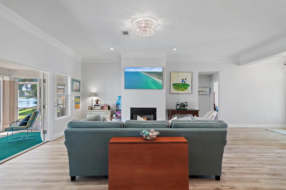 Photo of 285 Tequesta Drive