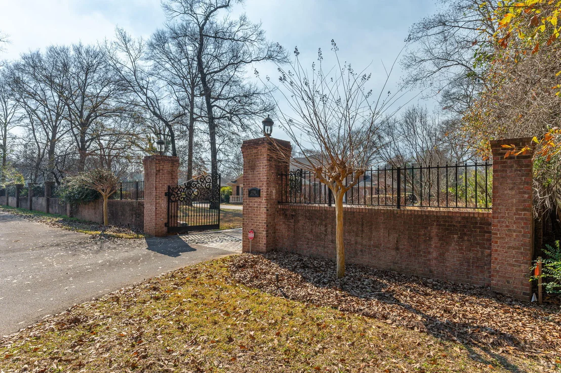 Photo of 2798 Dogwood Acres