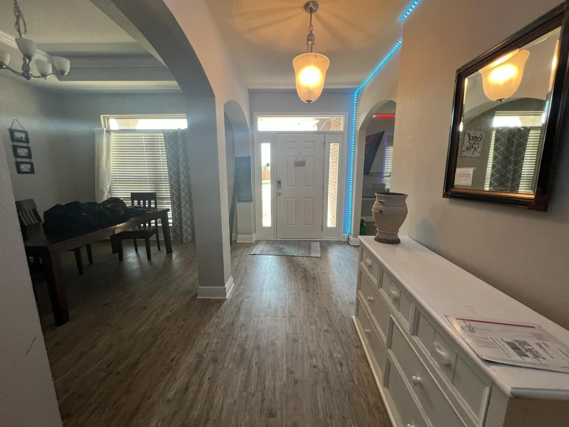 Photo of 414 Chickadee Street