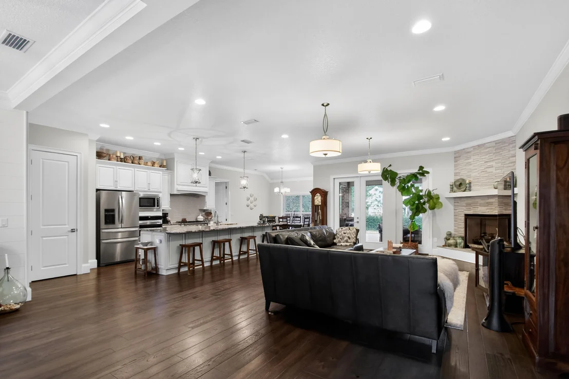 Photo of 4809 Grove Street