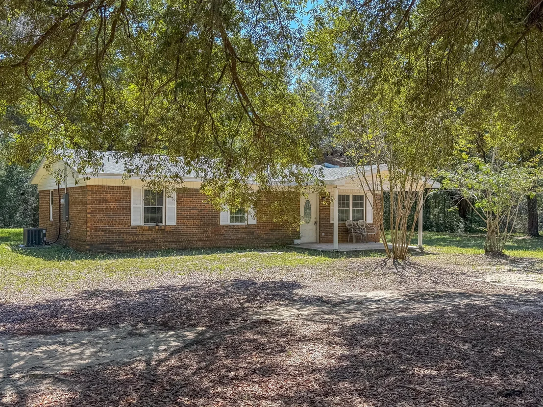 Photo of 5703 Old River Road