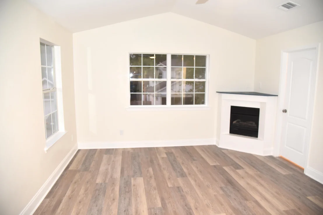 Photo of 149 Legion Park Loop