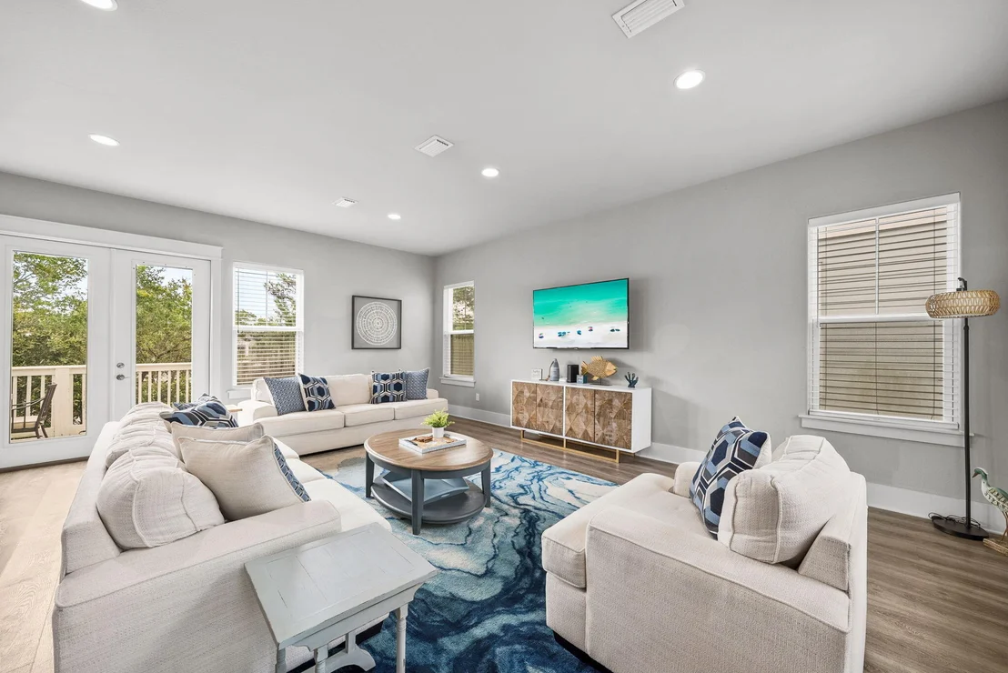 Photo of 251 Gulfview Circle