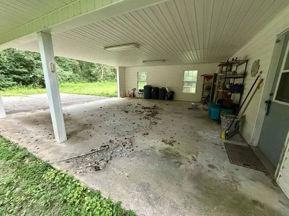 Photo of 6100 Barnes Road