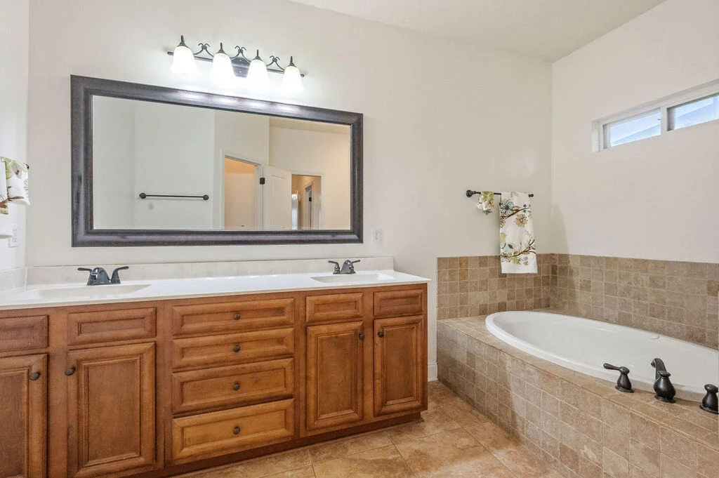 Photo of 2159 Bayshore Drive