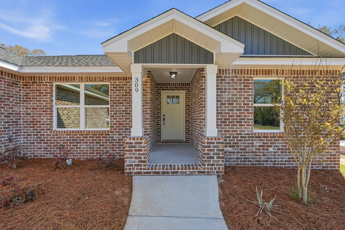 Photo of 309 Gil Ava Street
