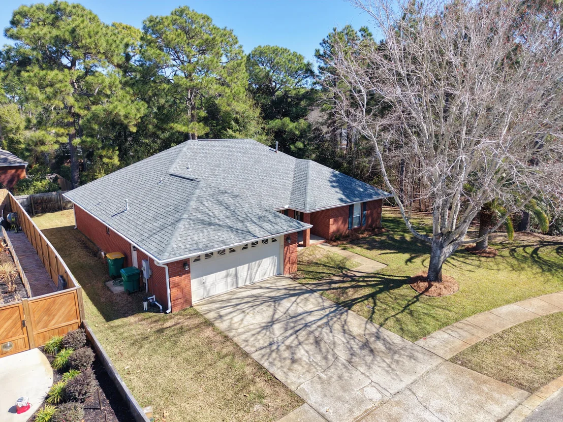 Photo of 346 Louise Circle