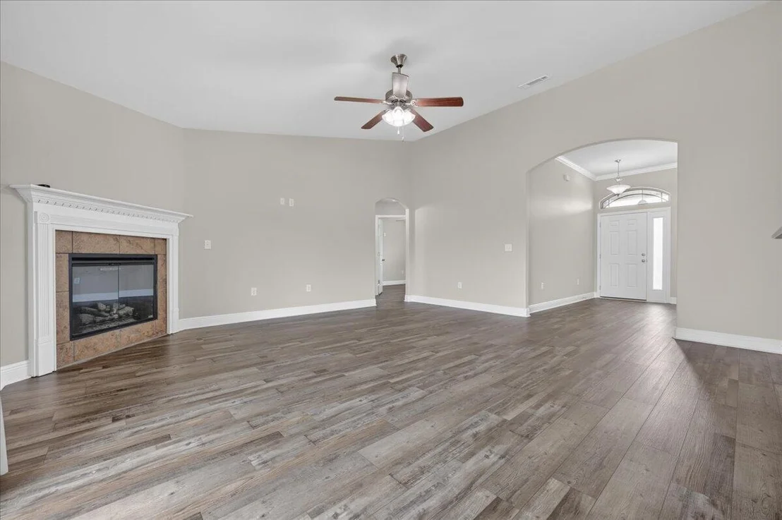 Photo of 6072 Winchester Circle