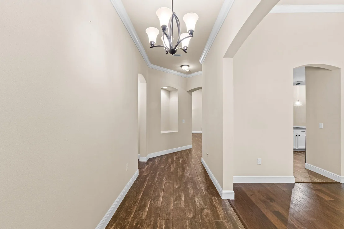 Photo of 48 Madiera Drive