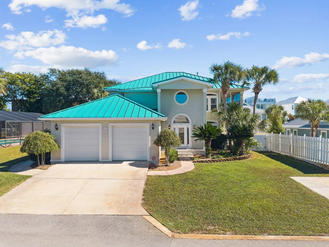 Photo of 111 Snowdrift Road