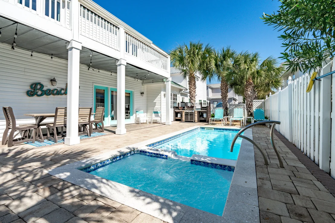 Photo of 4449 Ocean View Drive