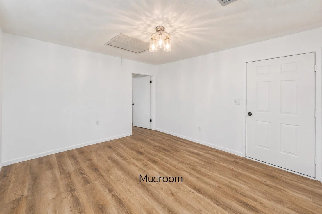 Photo of 5340 Monterrey Road
