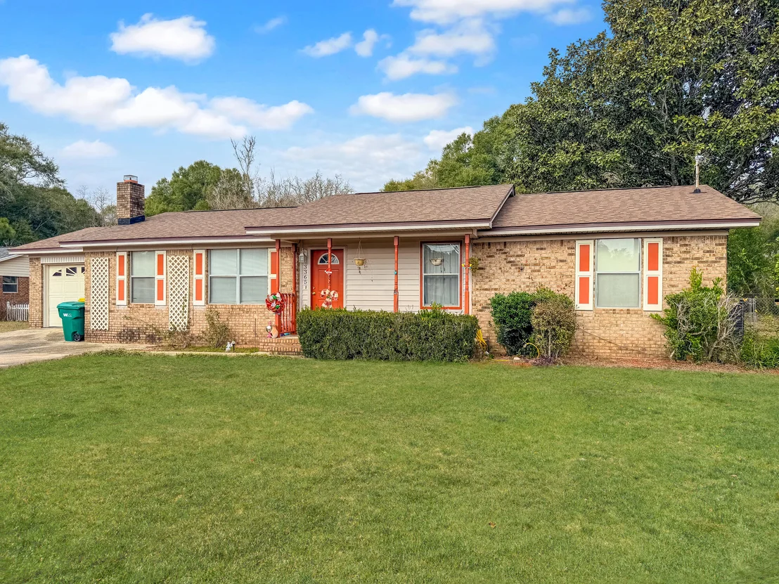 Photo of 3365 Auburn Road