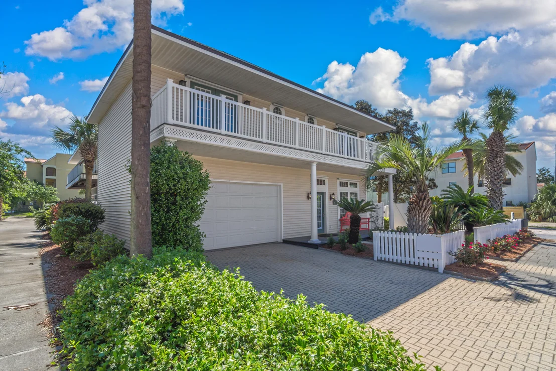 Photo of 47 Norwood Drive