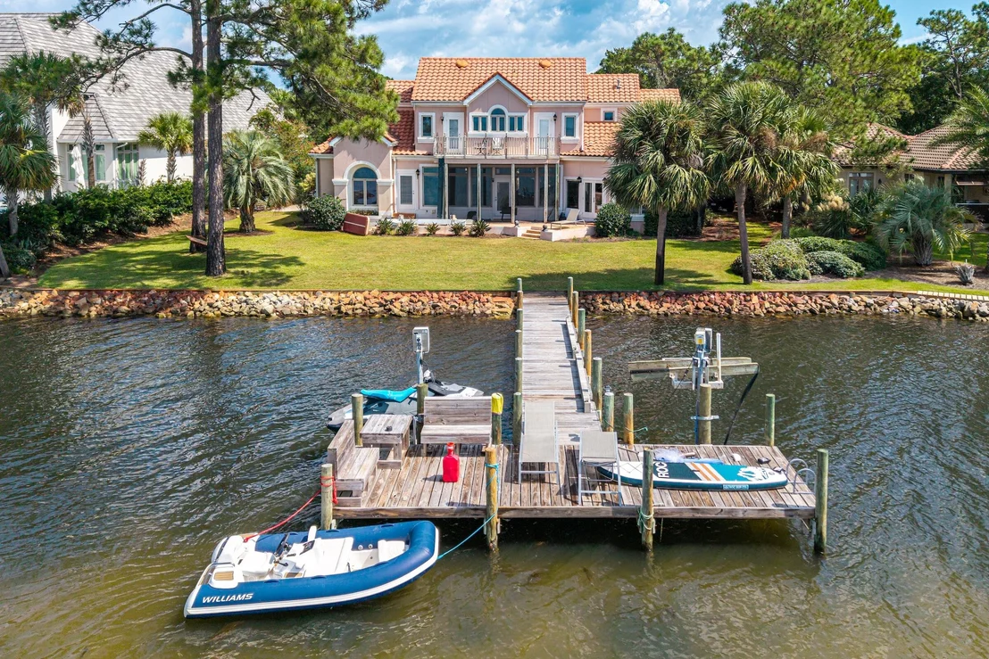 Photo of 3219 Bay Estates Circle