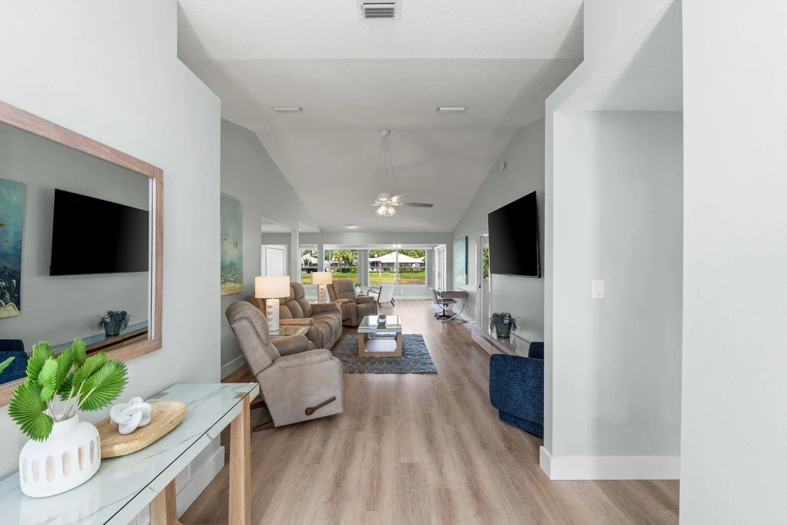 Photo of 70 Hibiscus Lane