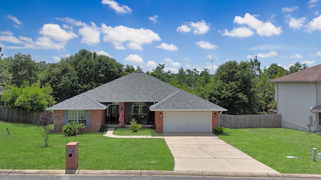 Photo of 221 Citadel Lane