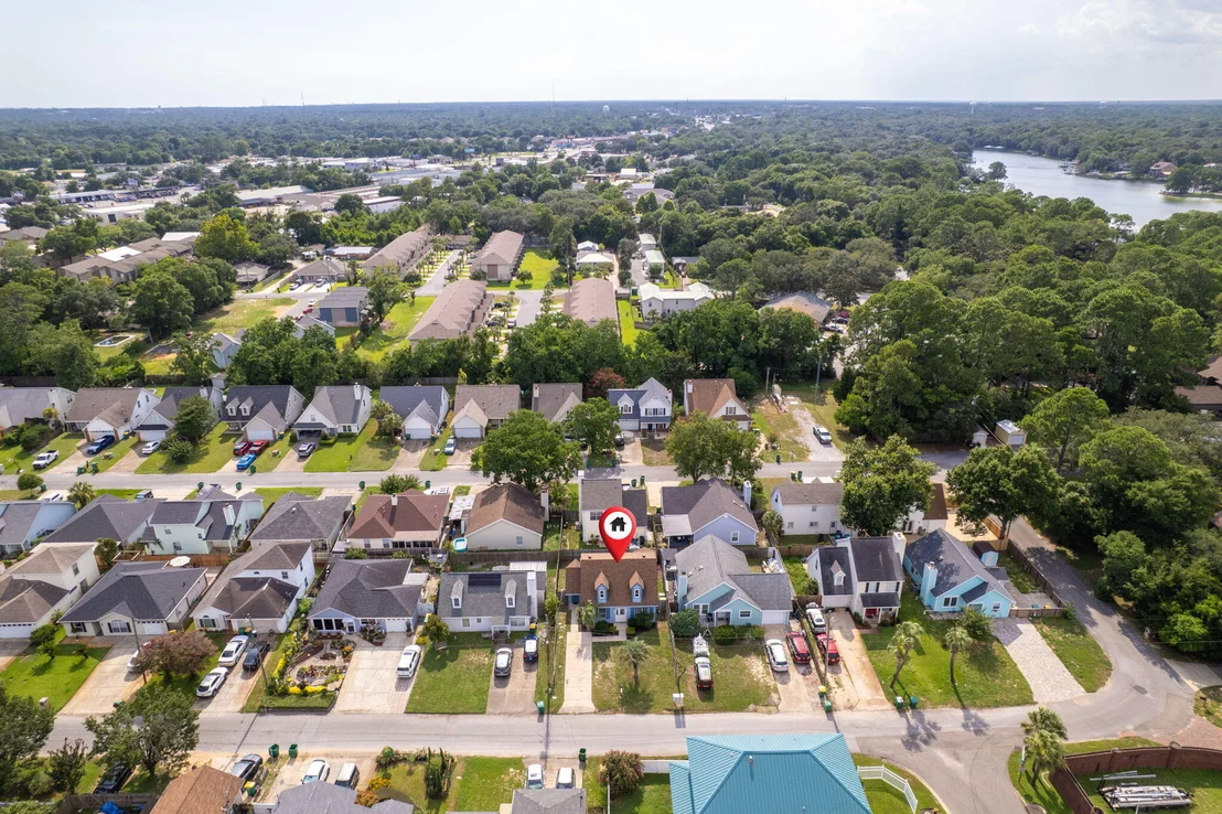 Photo of 150 Beach Drive