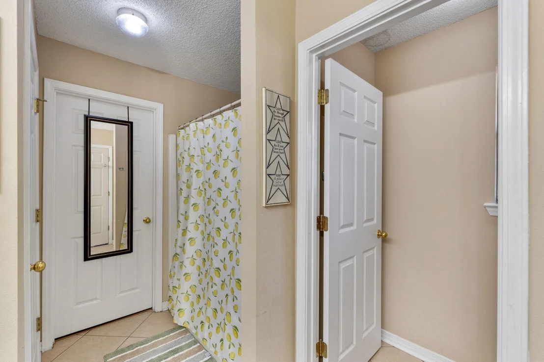 Photo of 9562 Dynasty Lane