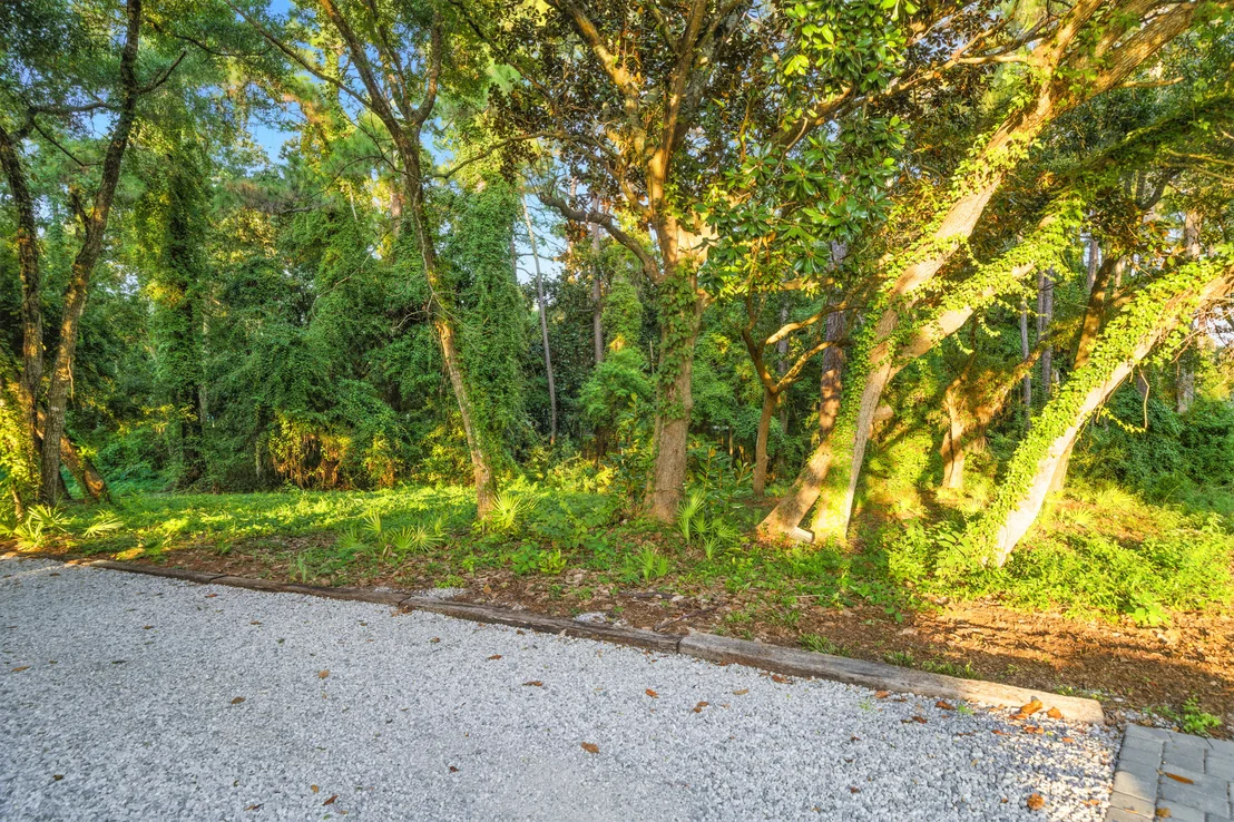 Photo of 3881 Indian Trail