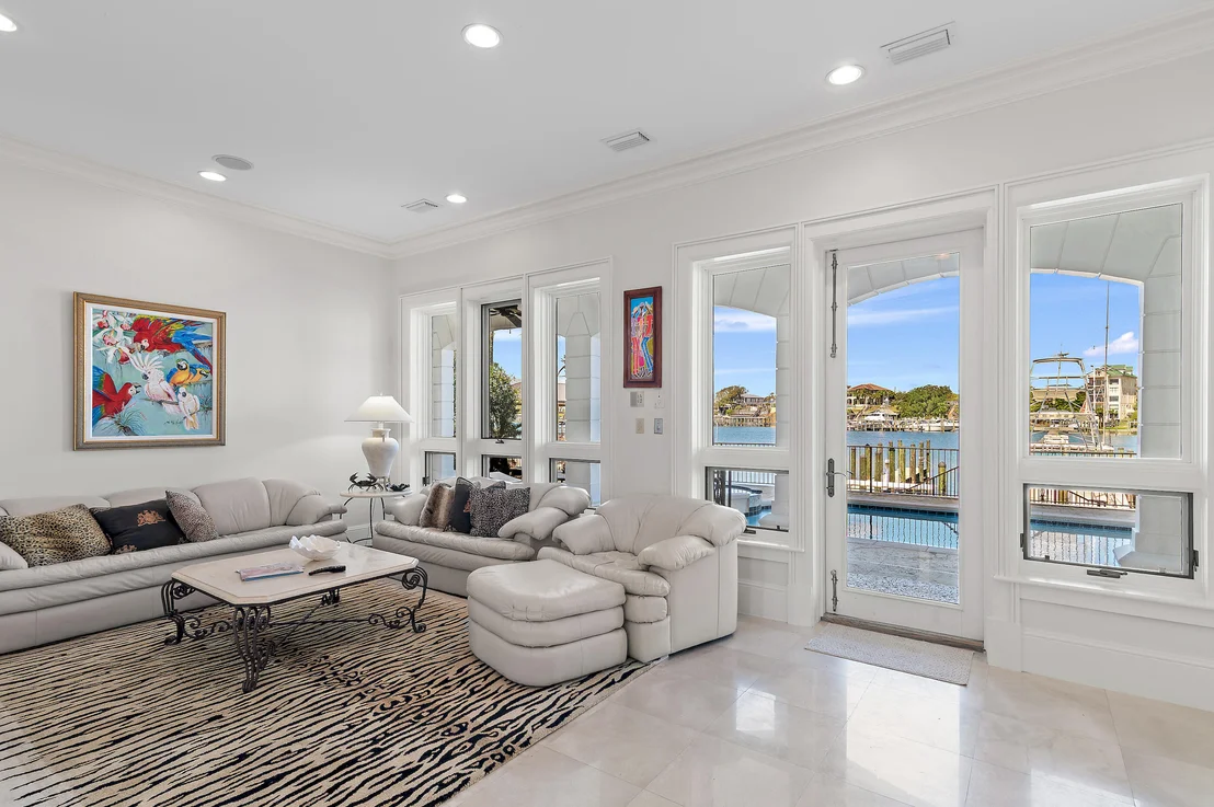 Photo of 609 Lagoon Drive