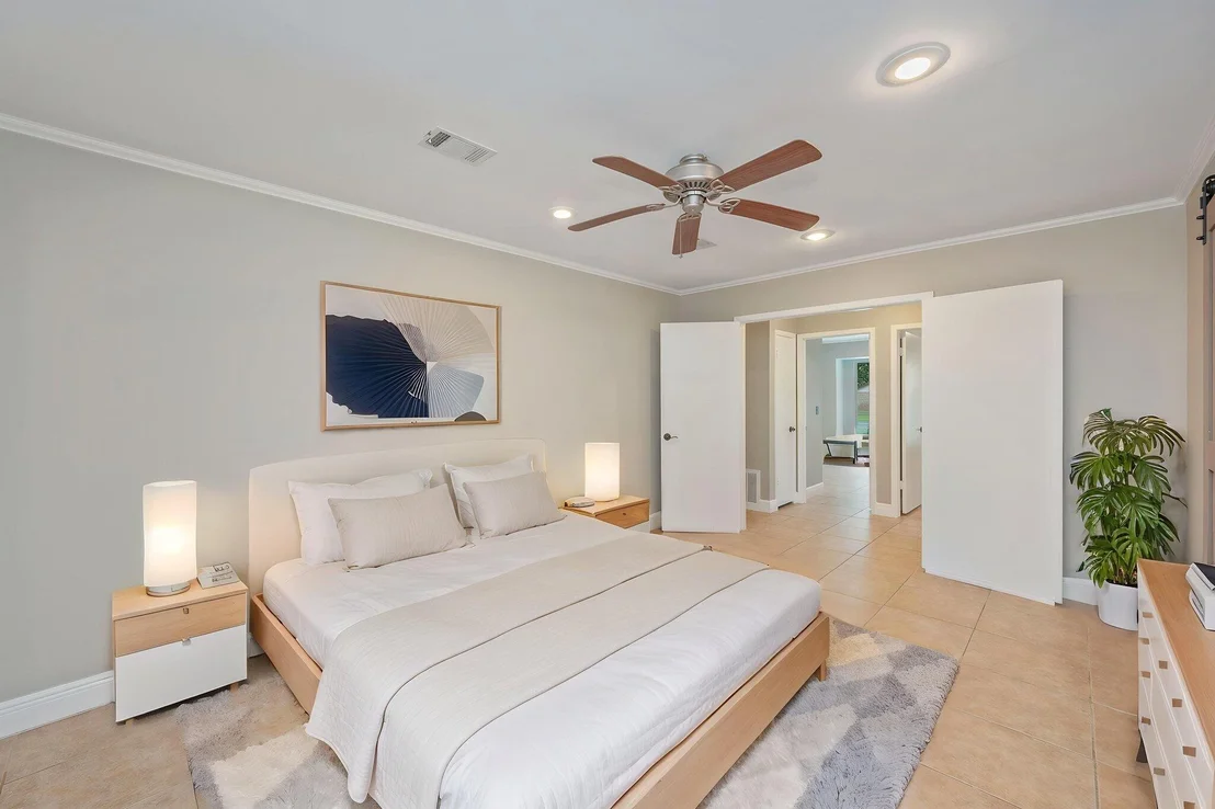 Photo of 1732 Bayshore Drive