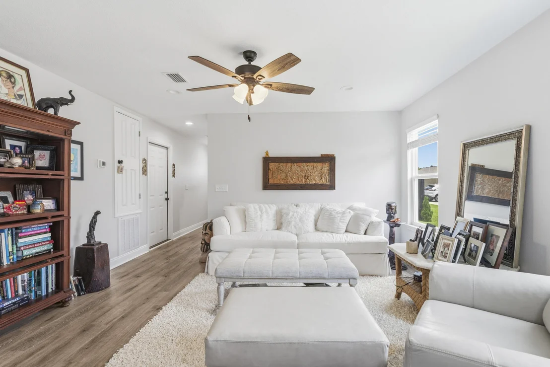 Photo of 5370 Highview Drive