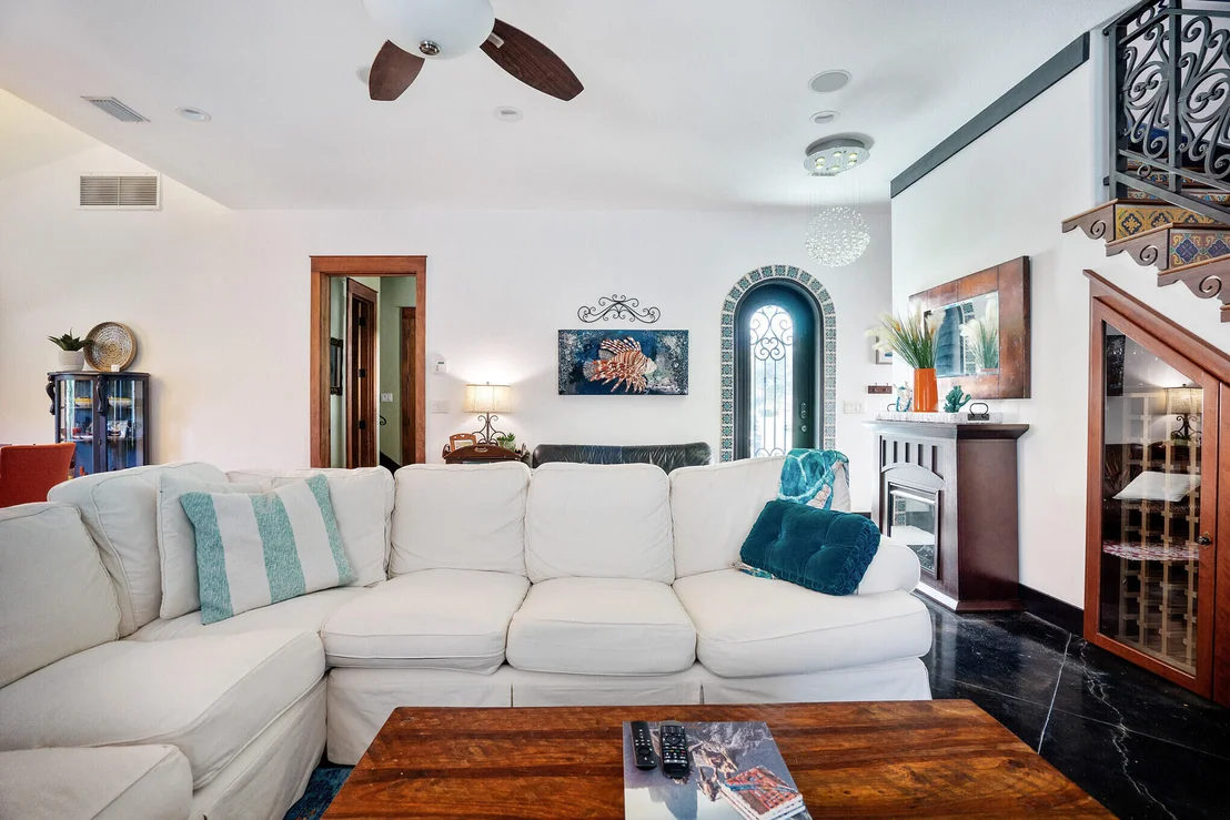 Photo of 100 Vista Bluffs