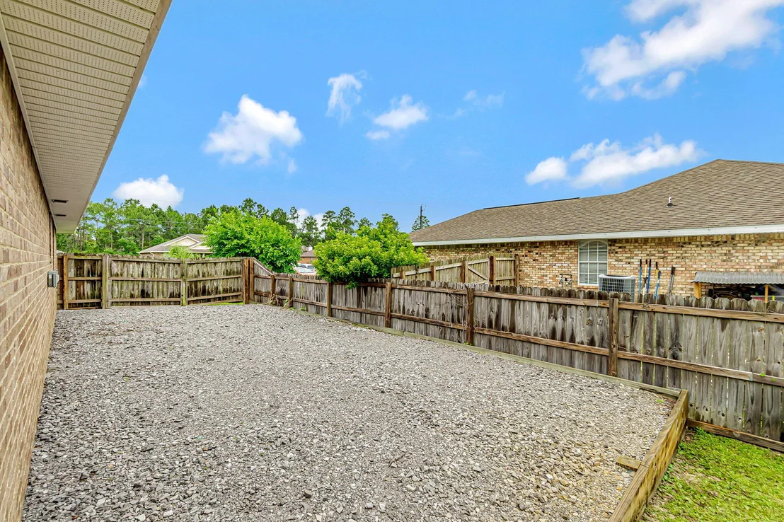 Photo of 6562 Longview Street