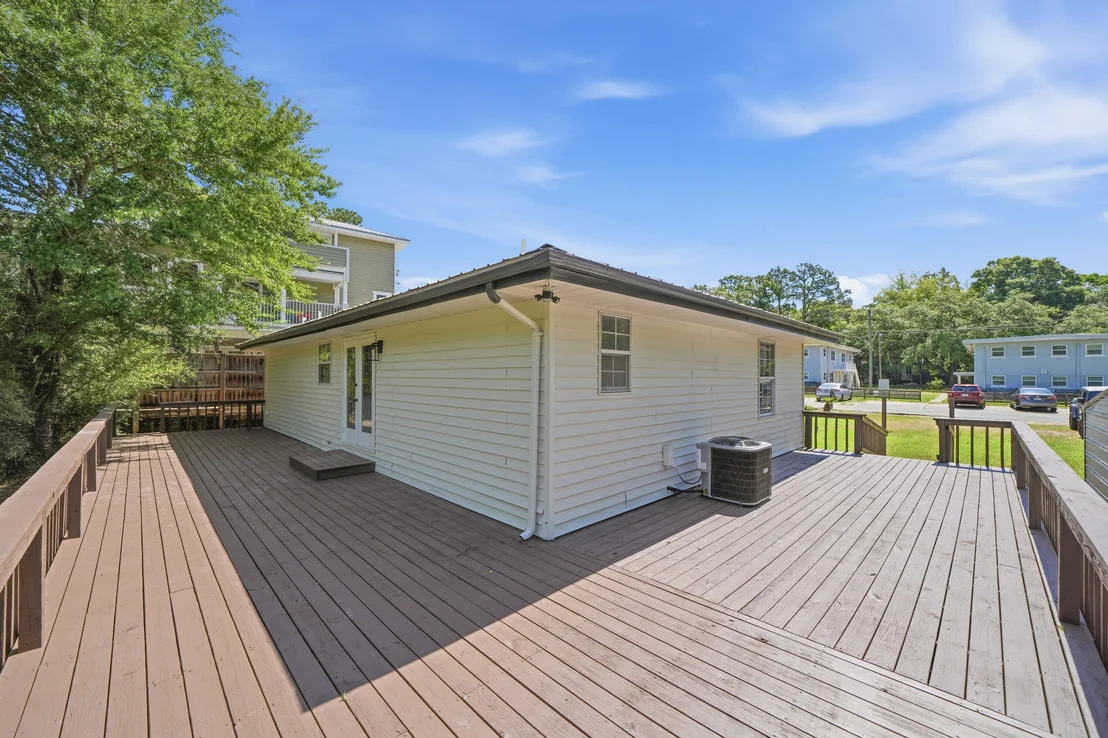 Photo of 155 Westview Avenue