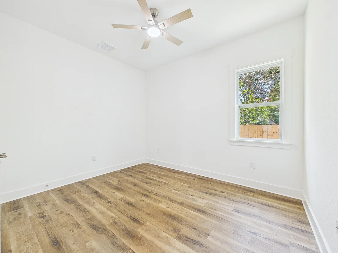 Photo of 19 B Bayview Drive