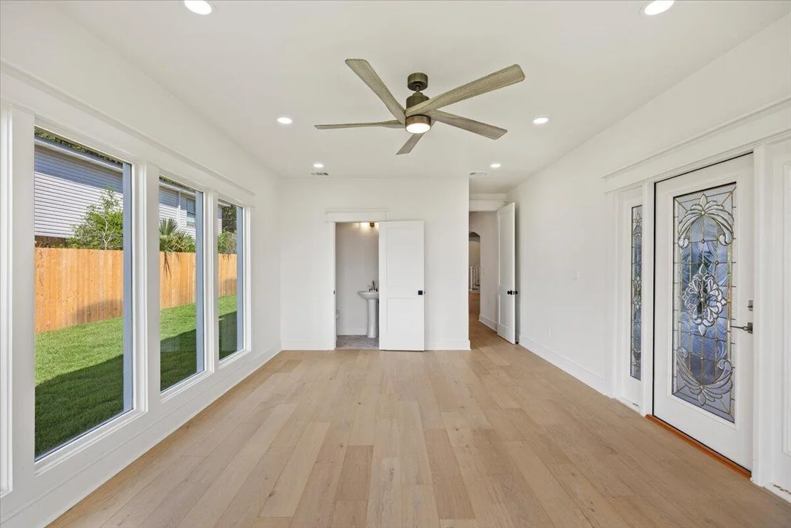 Photo of 609 Calhoun Avenue