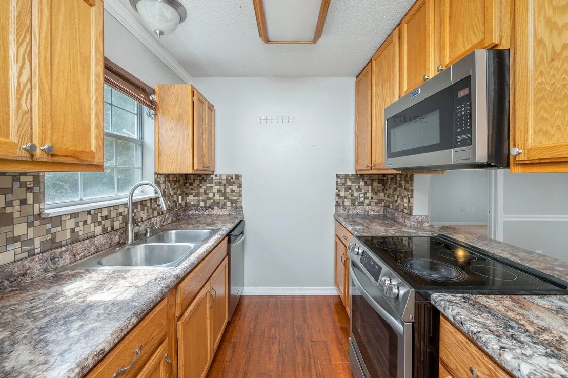 Photo of 10 Flora Cove