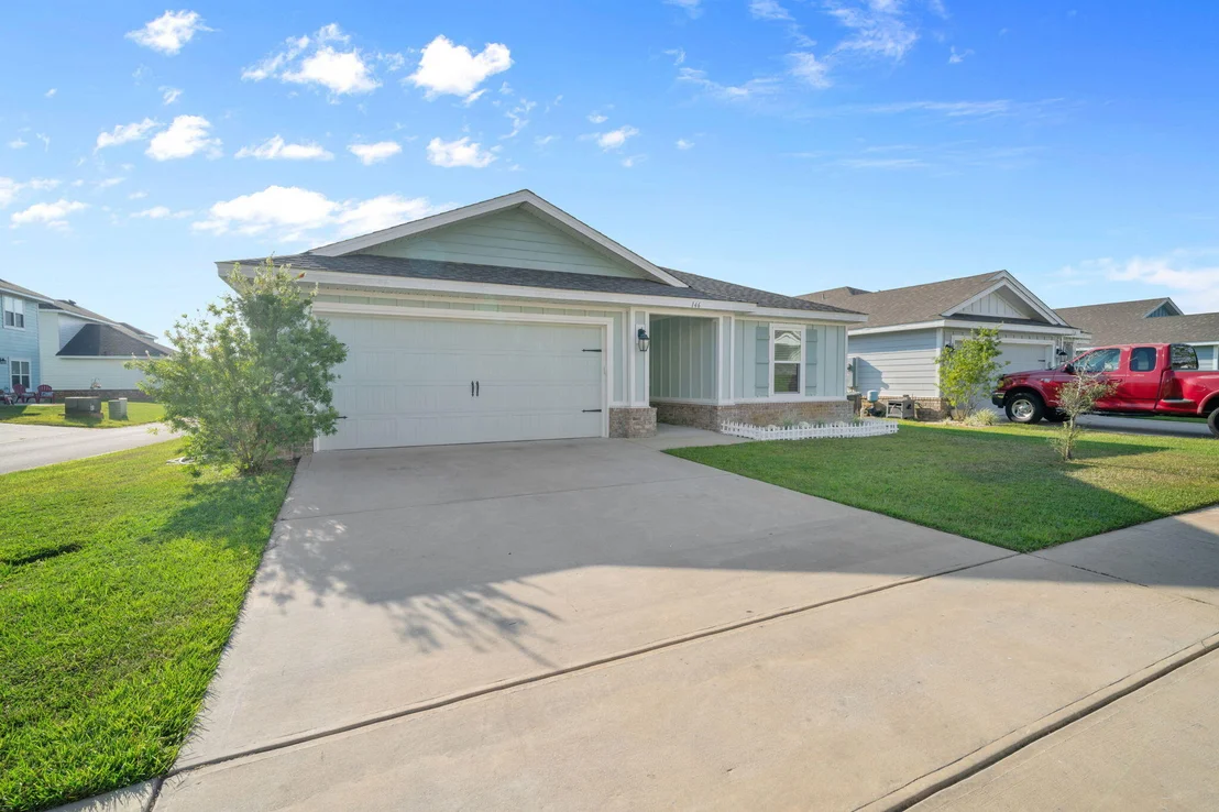 Photo of 146 Old Canoe Lane