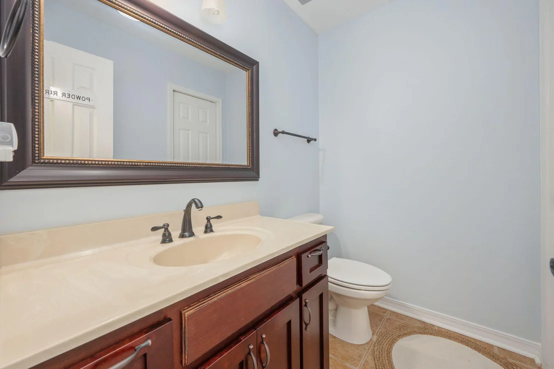 Photo of 1395 Windward Lane