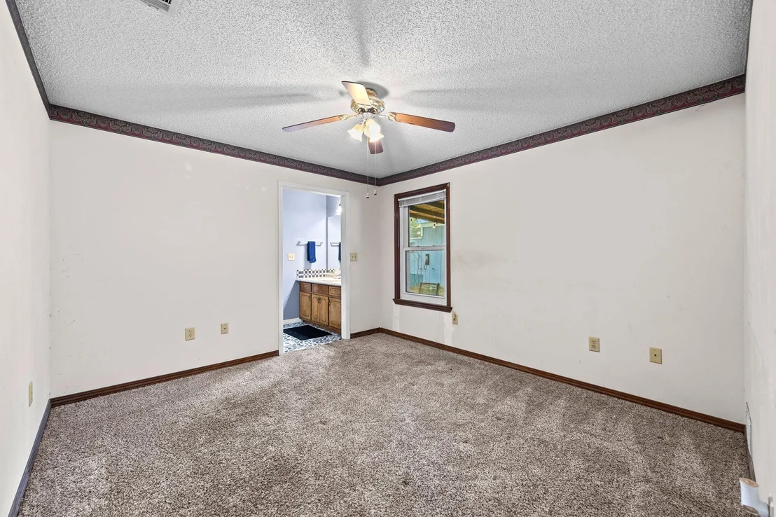 Photo of 144 Oak Terrace Drive