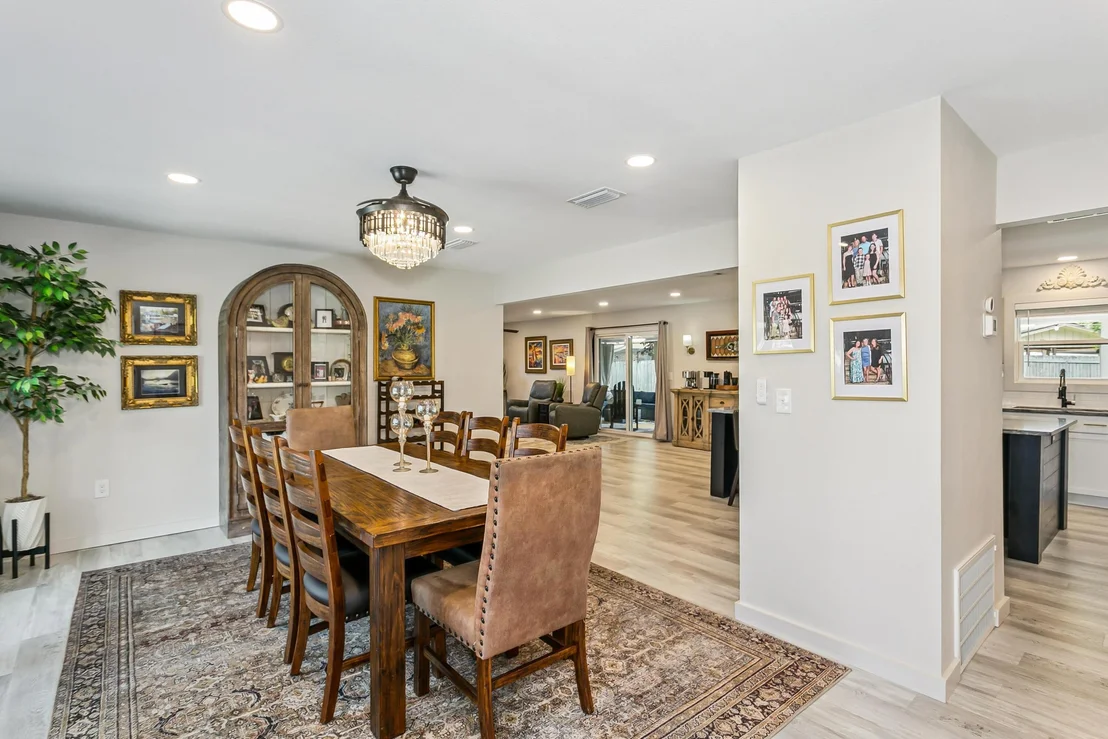 Photo of 1702 Green Palm Circle