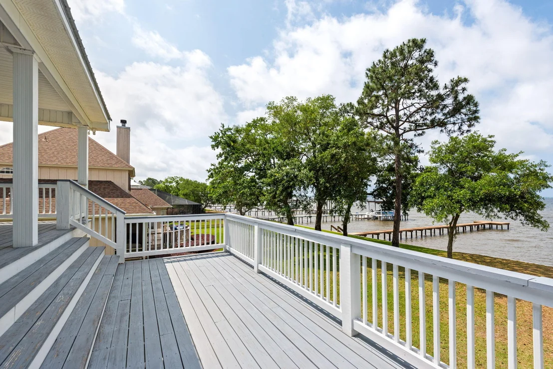 Photo of 969 Bay Harbour Boulevard