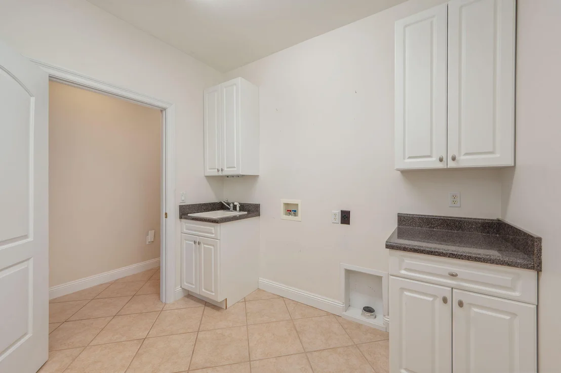 Photo of 5833 Hunting Meadows Drive