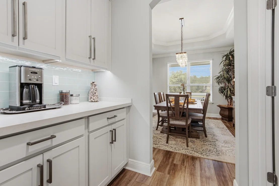 Photo of 881 Brushed Dune Circle