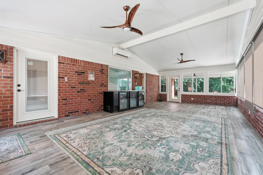 Photo of 2017 Candlewood Drive
