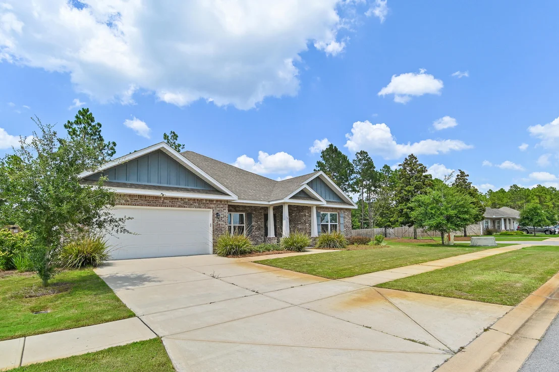 Photo of 18 W Sky Way